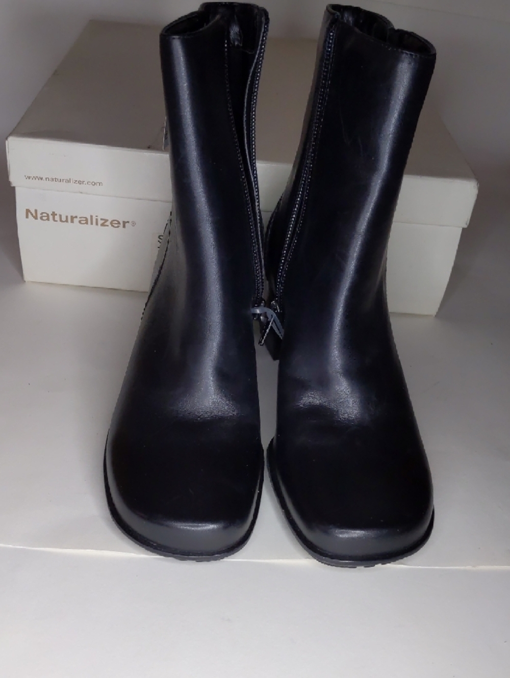 Naturalizer Black Leather Mid-Calf Ankle Boots Size 6 - NWT + FREE GIFT